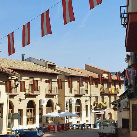 Hostal Tastavins Penarroya De Tastavins Luaran gambar