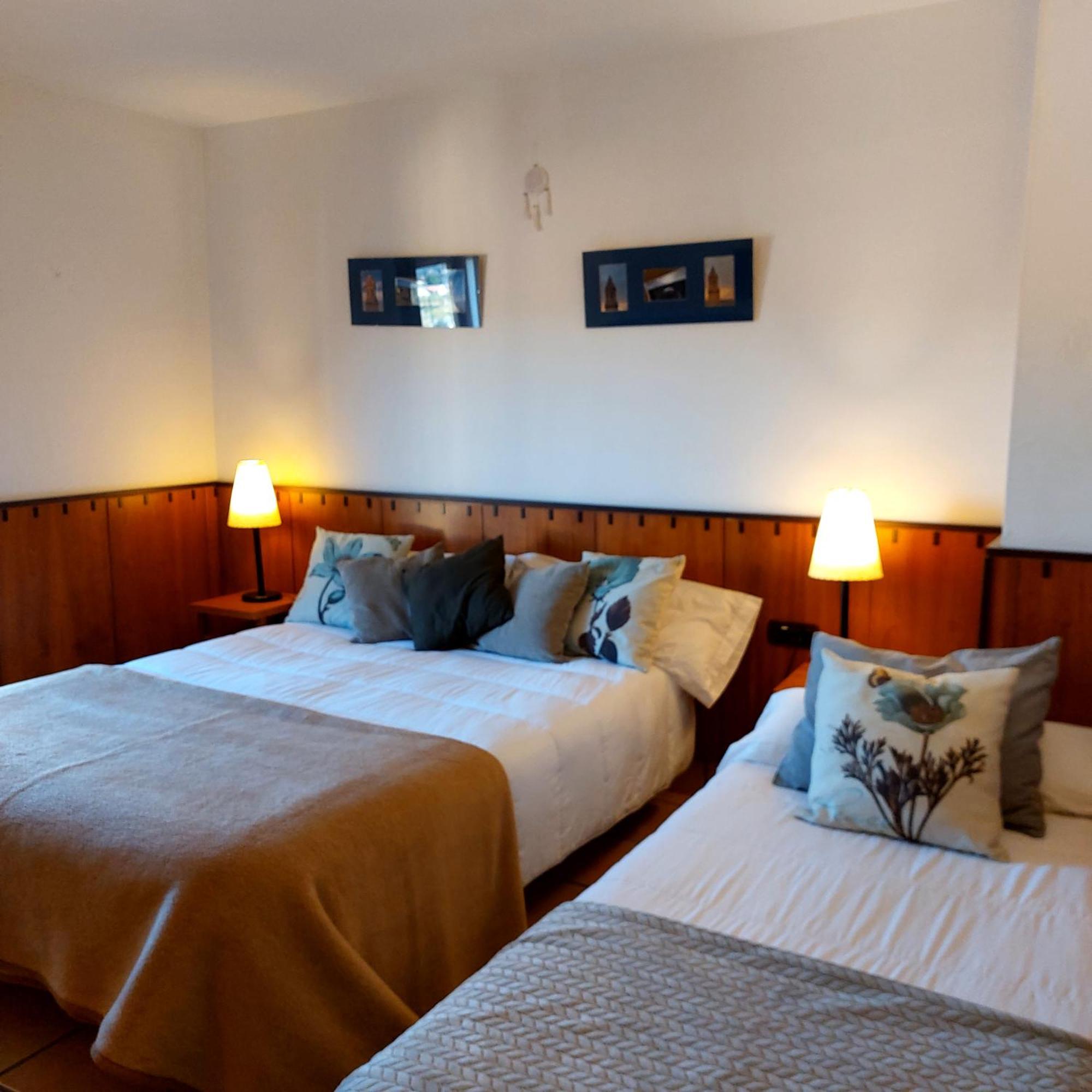 Hostal Tastavins Penarroya De Tastavins Bilik gambar