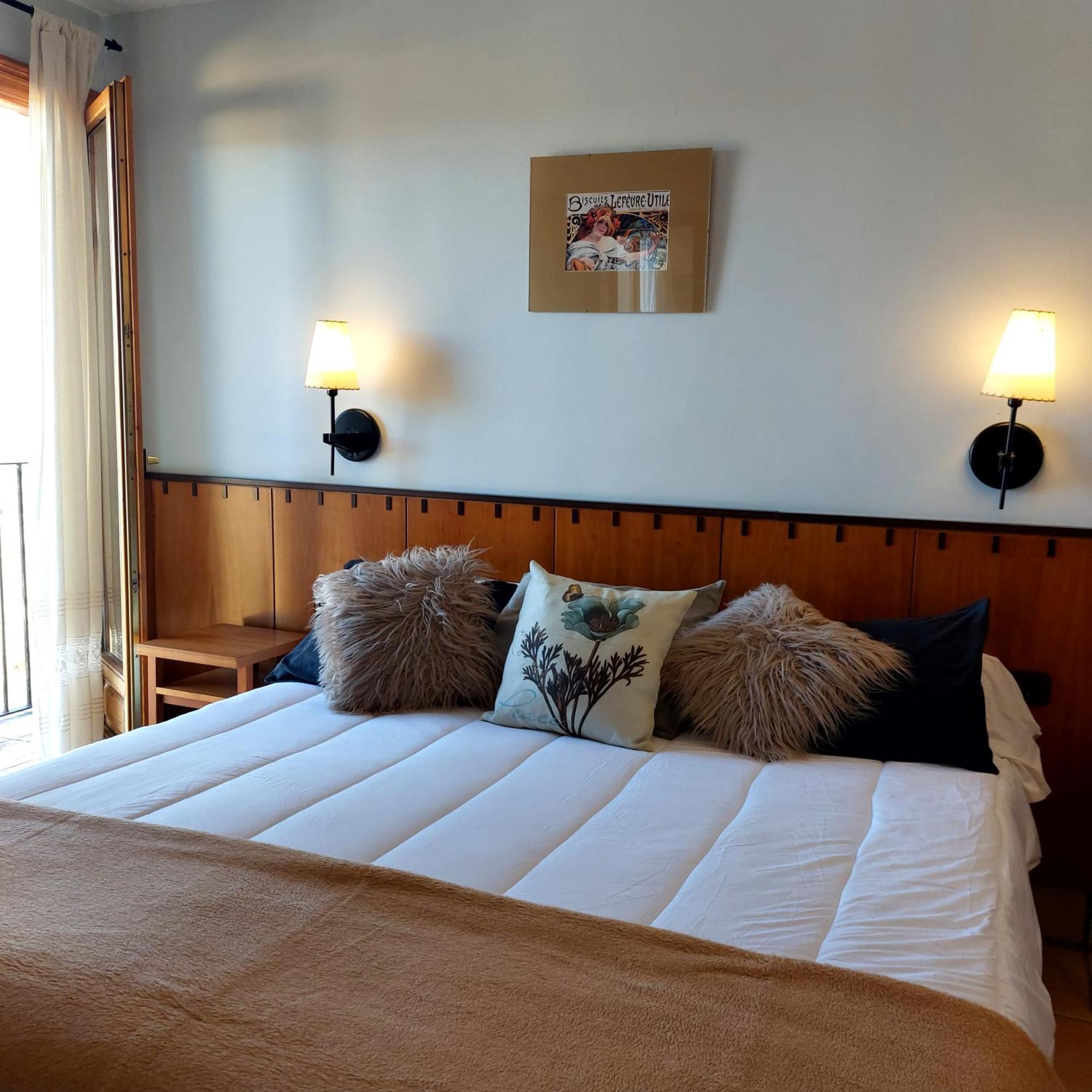 Hostal Tastavins Penarroya De Tastavins Bilik gambar