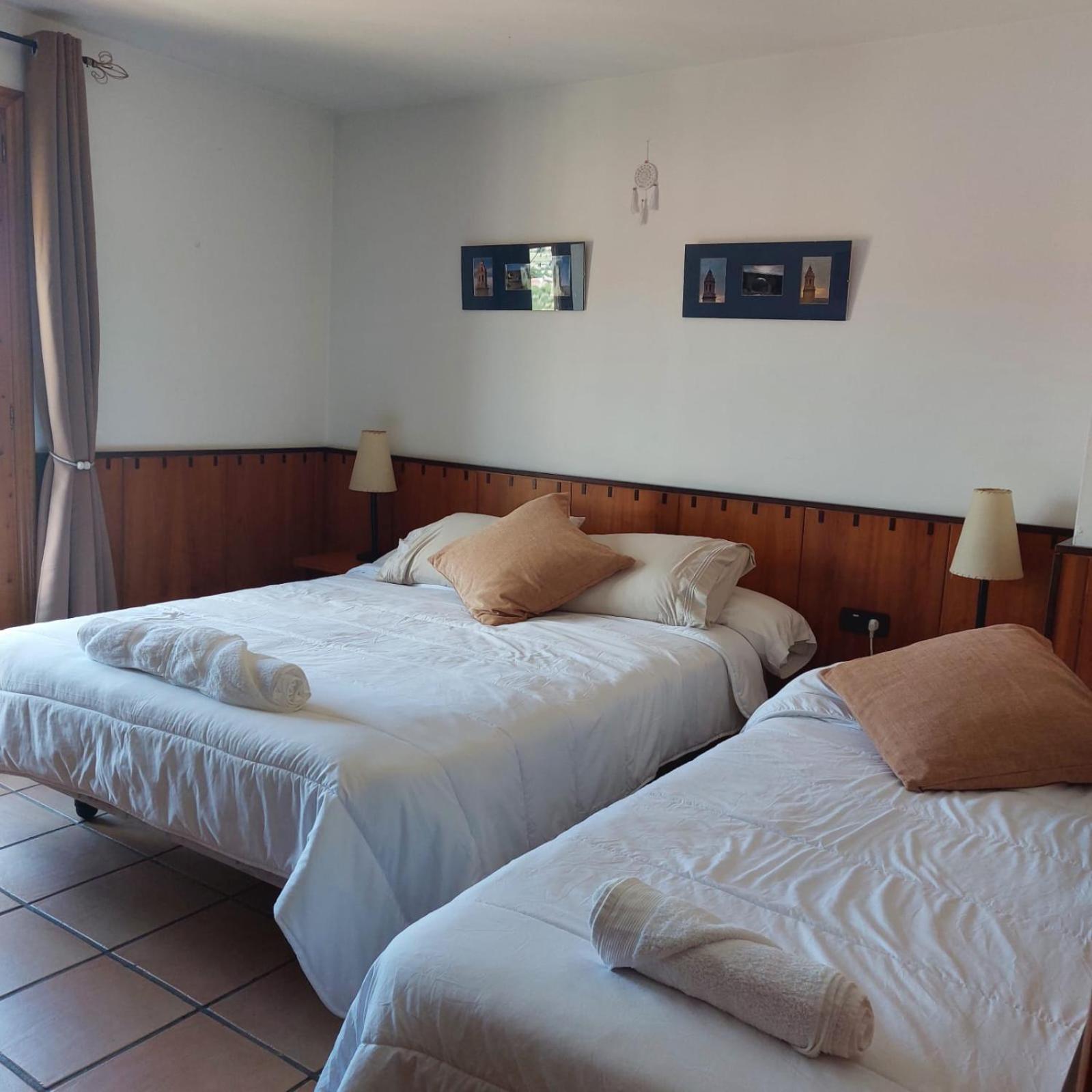 Hostal Tastavins Penarroya De Tastavins Luaran gambar